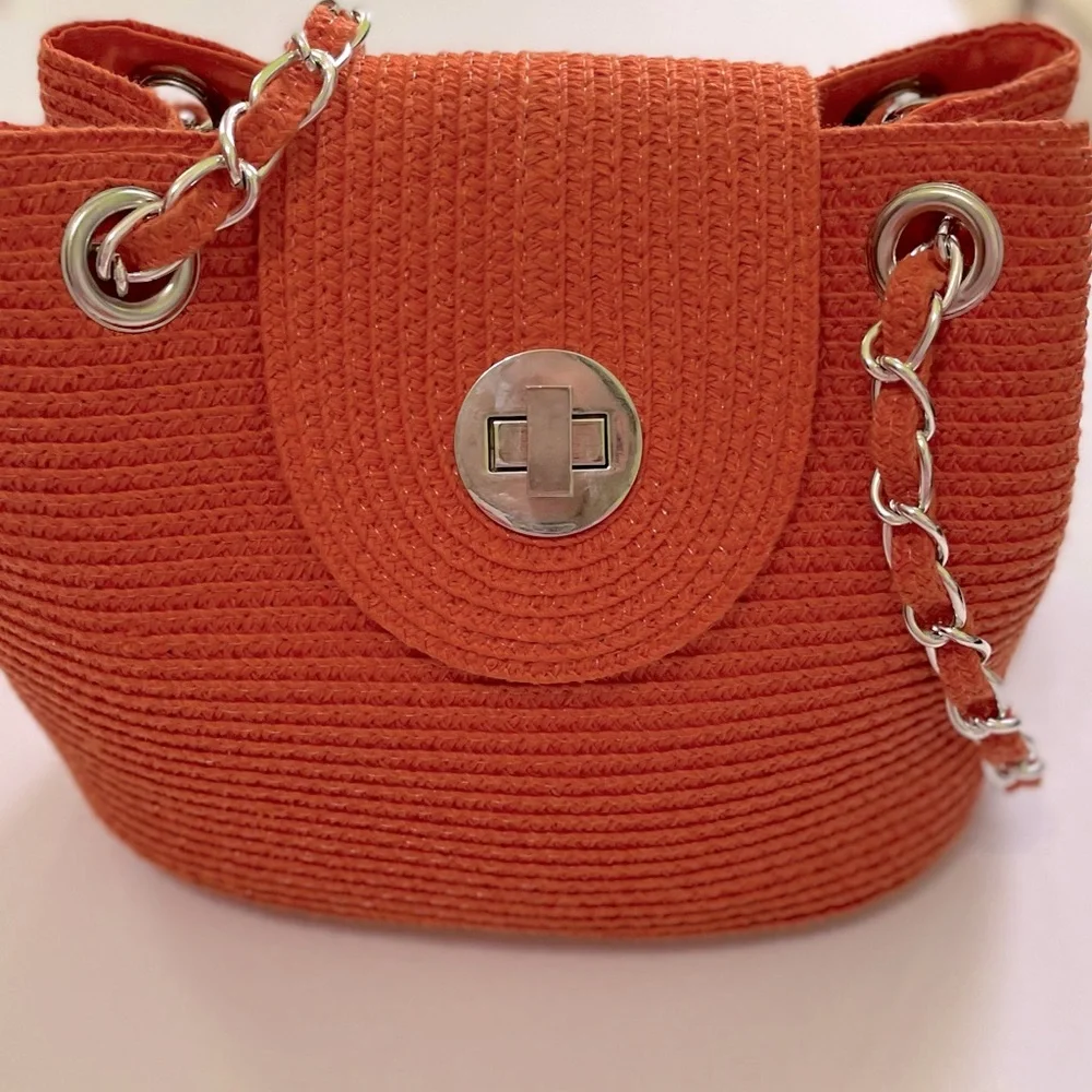 Kim Rogers Orange Woven Paper Straw Shoulder Bag Crossbody Silver Chain Straps